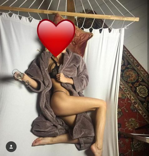 Beylikdüzü seksi escort Bayan Ala