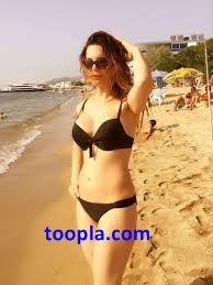 Beylikdüzü Şımarık Escort Kucakta Memeleriyle Harçlık Topluyor